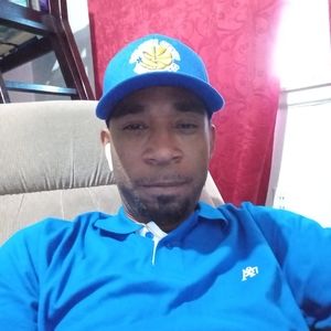 Meet your Posher, Angelo